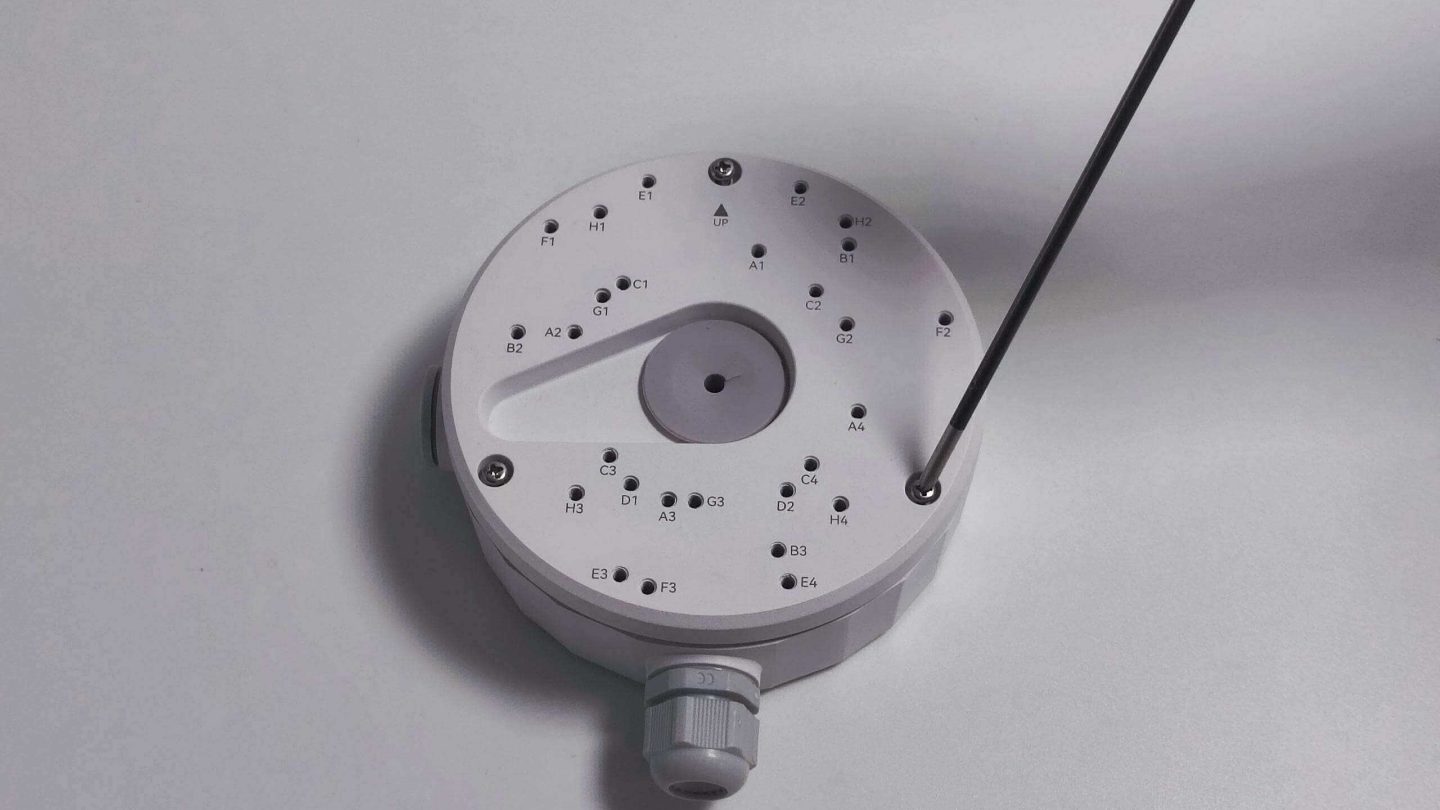 Installazione della scatola di giunzione Reolink RLA-JBL1