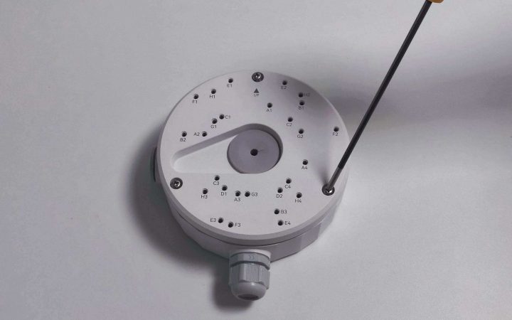 Installazione della scatola di giunzione Reolink RLA-JBL1